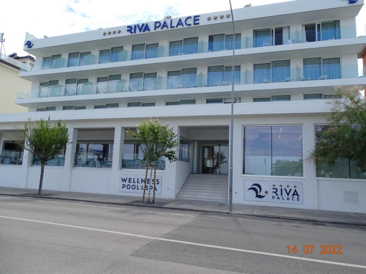 Riva Palace Hotel Grado Exterior photo